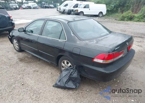 2002 Honda Accord 2.3 Ex z USA, uszkodzony, nr VIN 1HGCG56632A120701